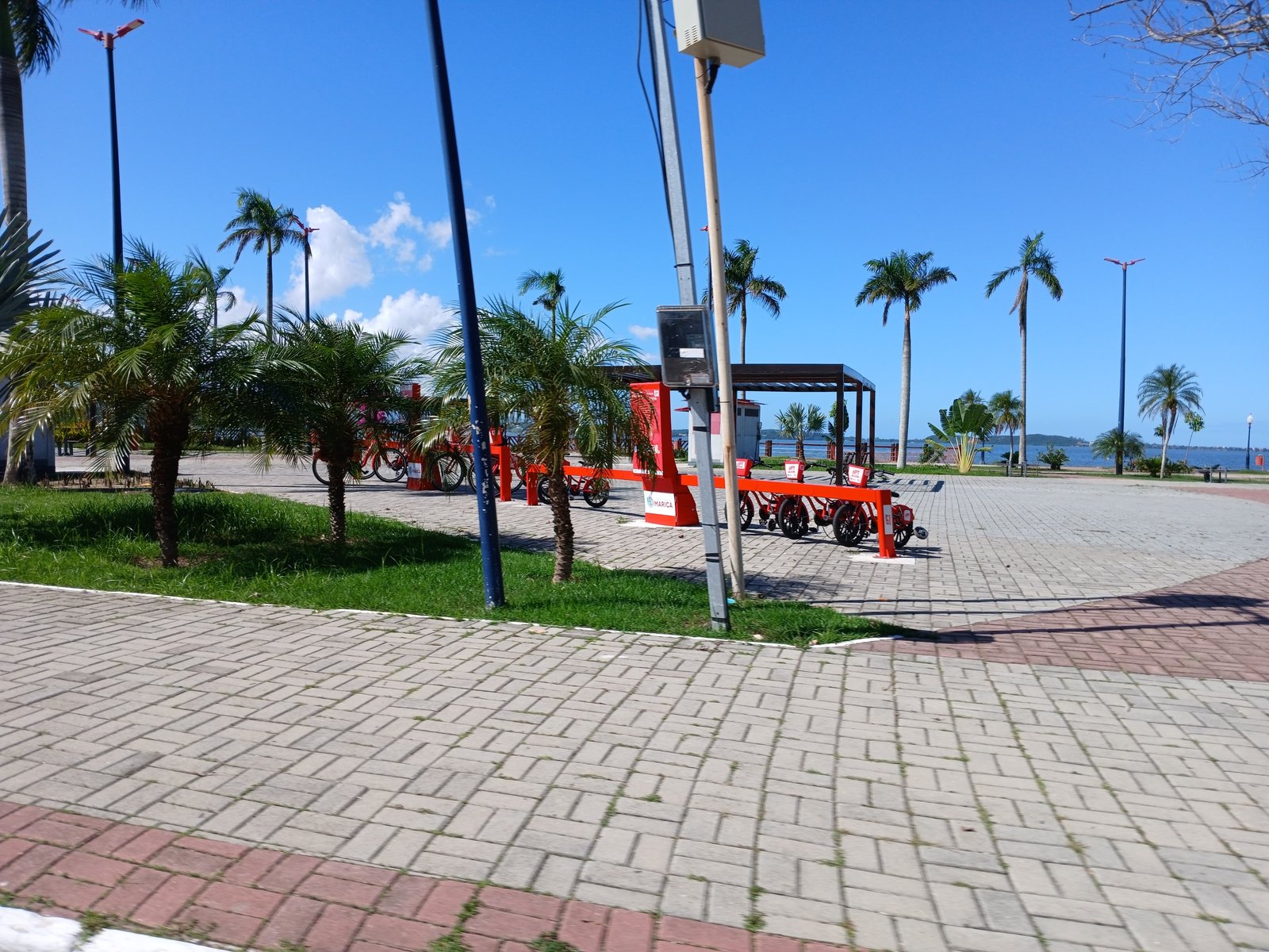 Duplex com Sala de jogos mobilhado