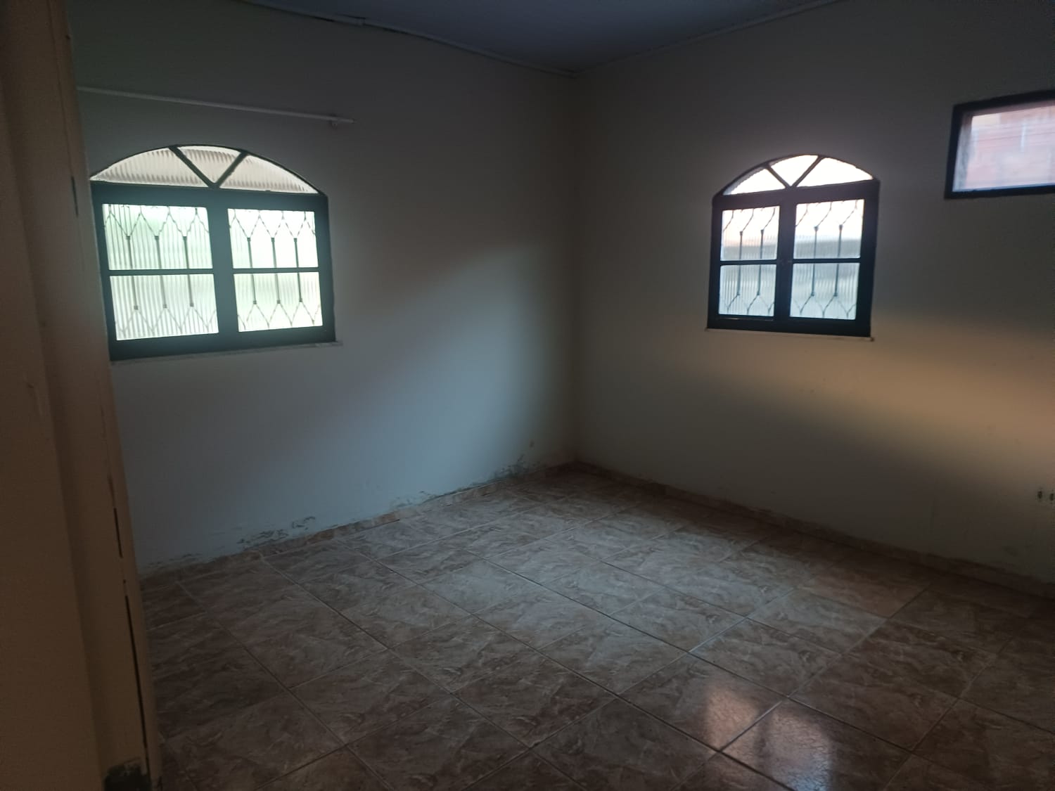 Casa com área gourmet e canil