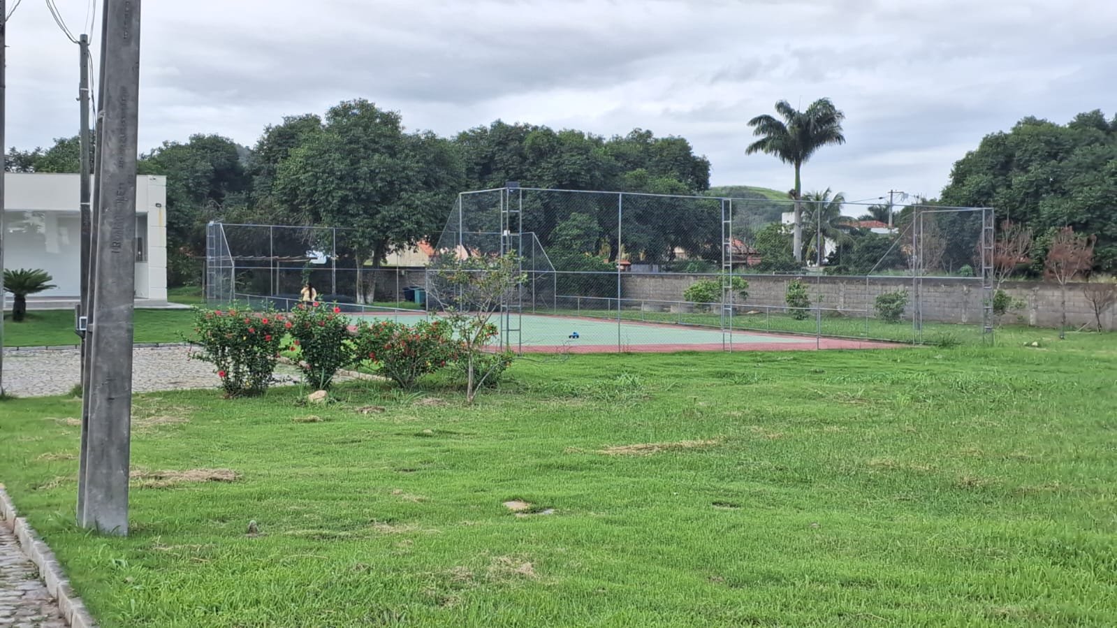 Casa com 3 quartos no condomínio Viveres