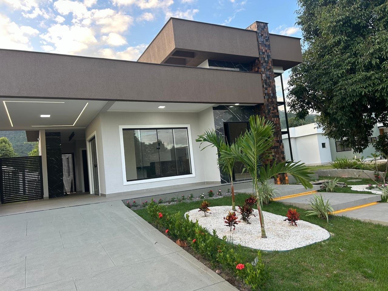 Casa com 3 quartos no condomínio Viveres