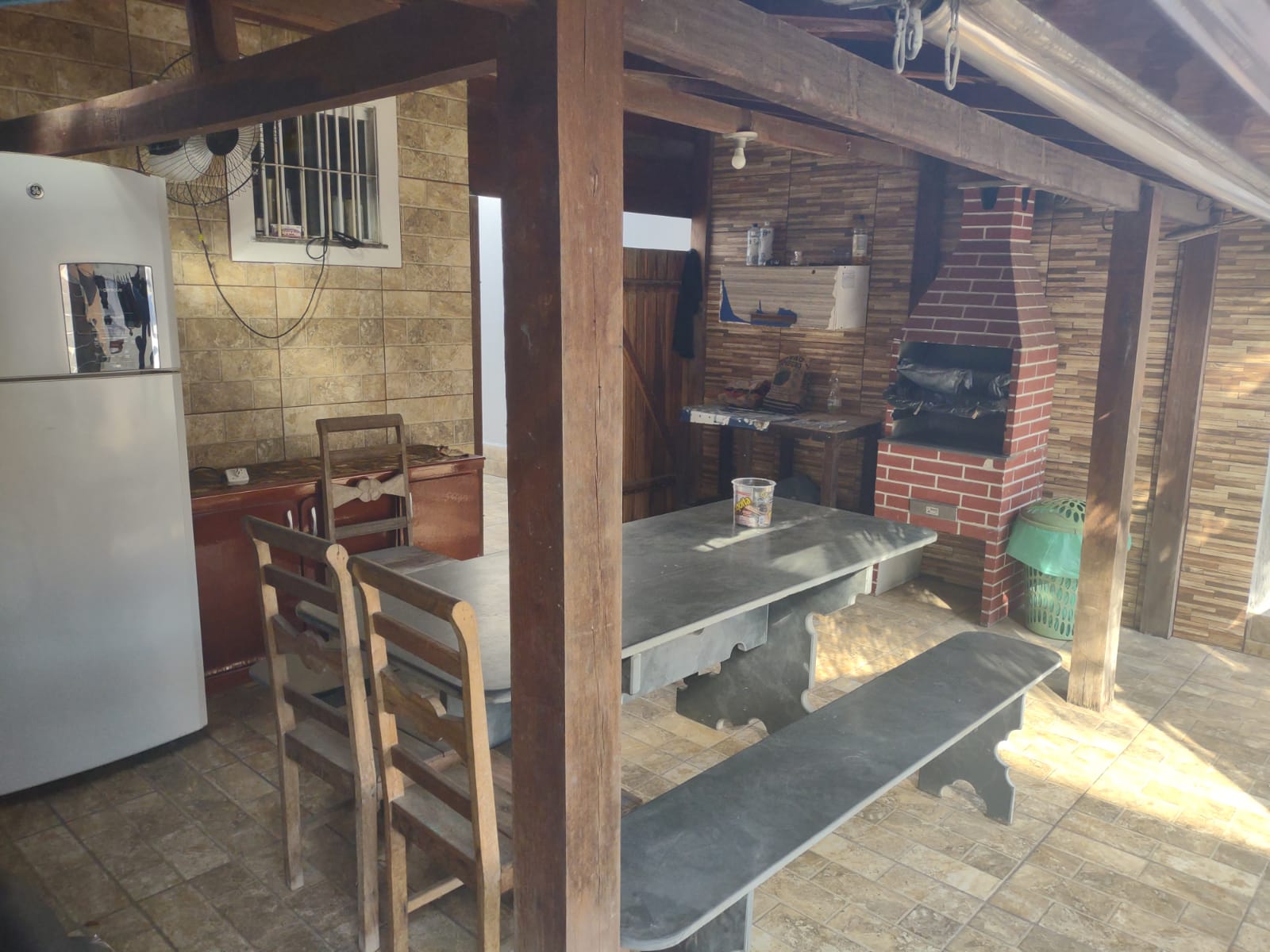 Casa com piscina e área gourmet