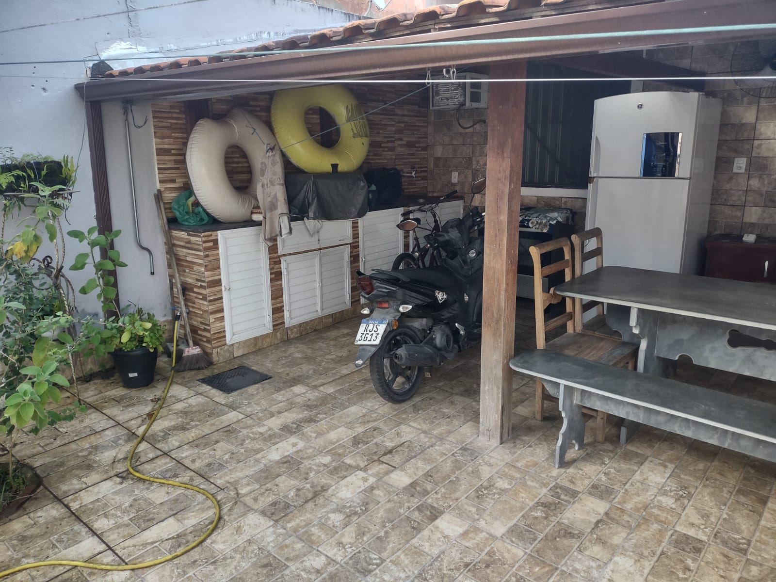 Casa com piscina e área gourmet