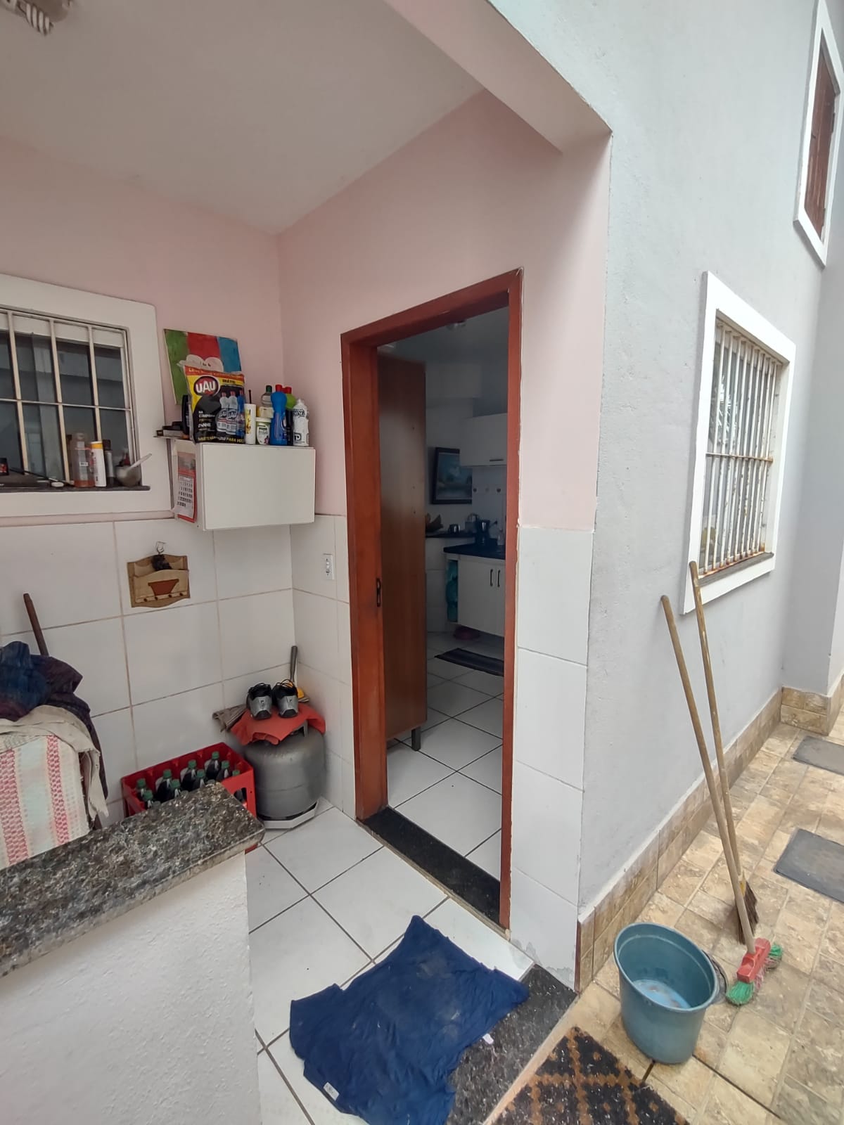 Casa com piscina e área gourmet