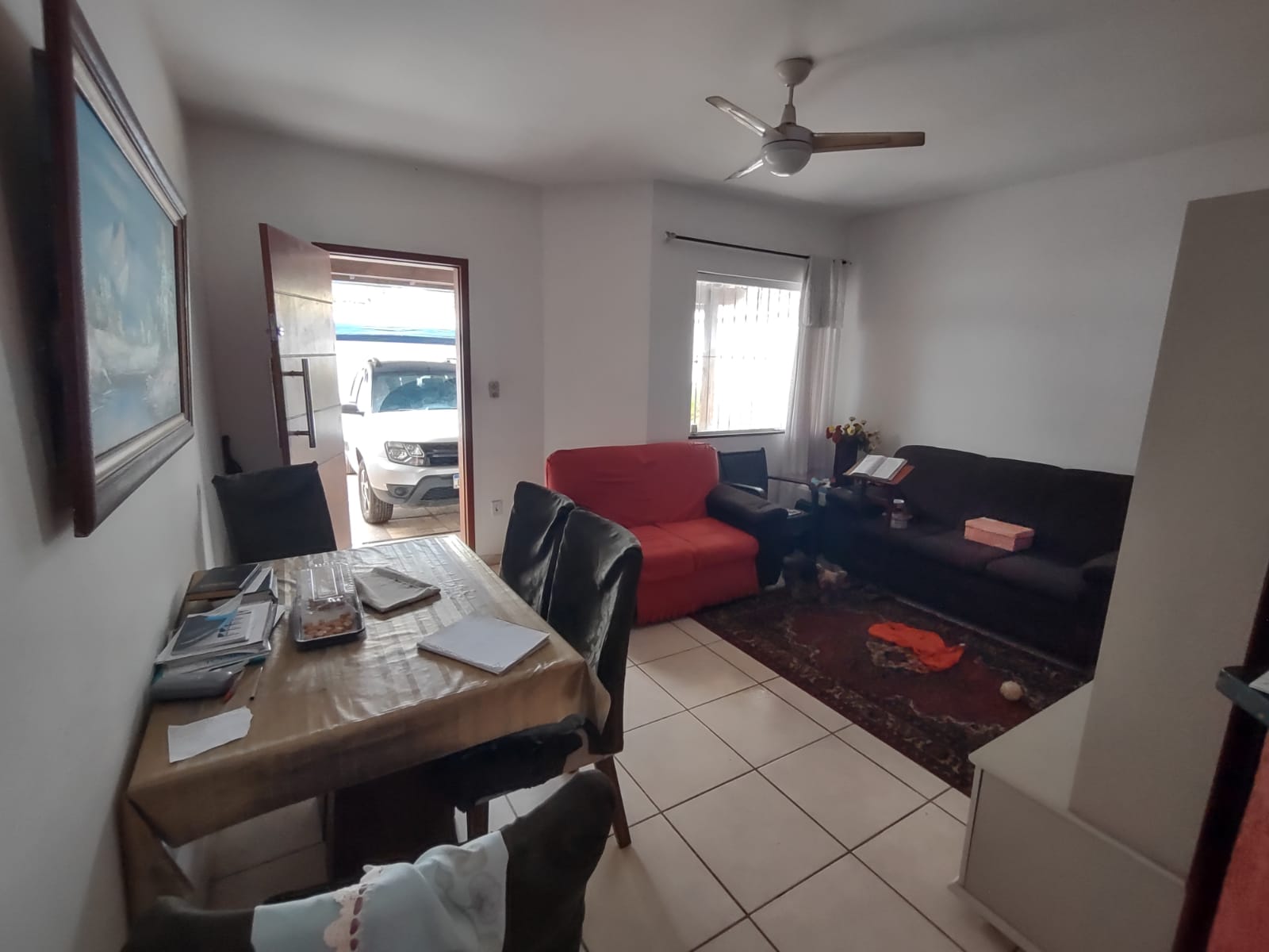 Casa com piscina e área gourmet