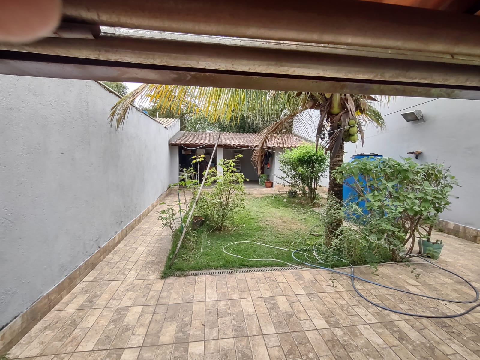 Casa com piscina e área gourmet