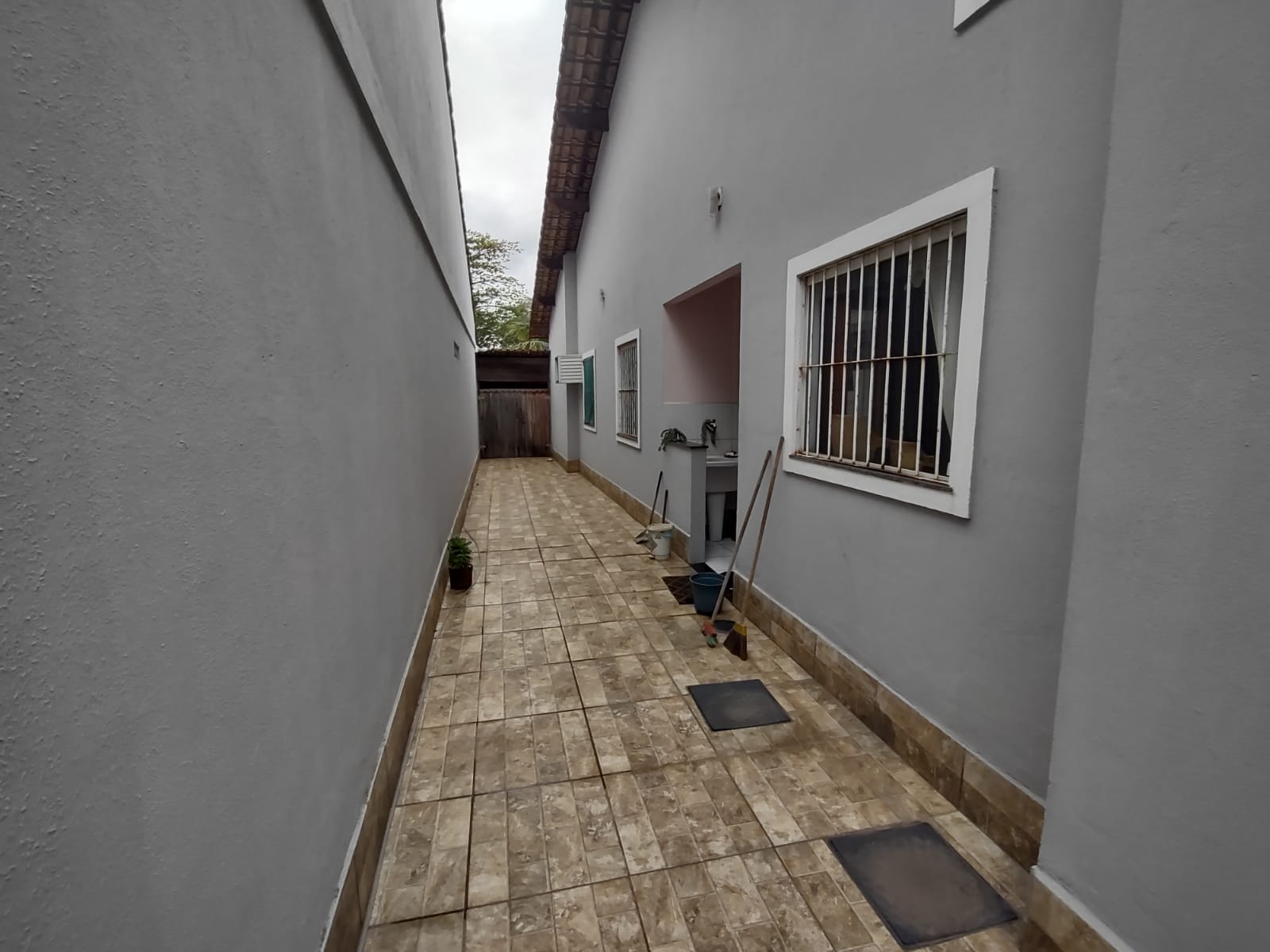 Casa com piscina e área gourmet