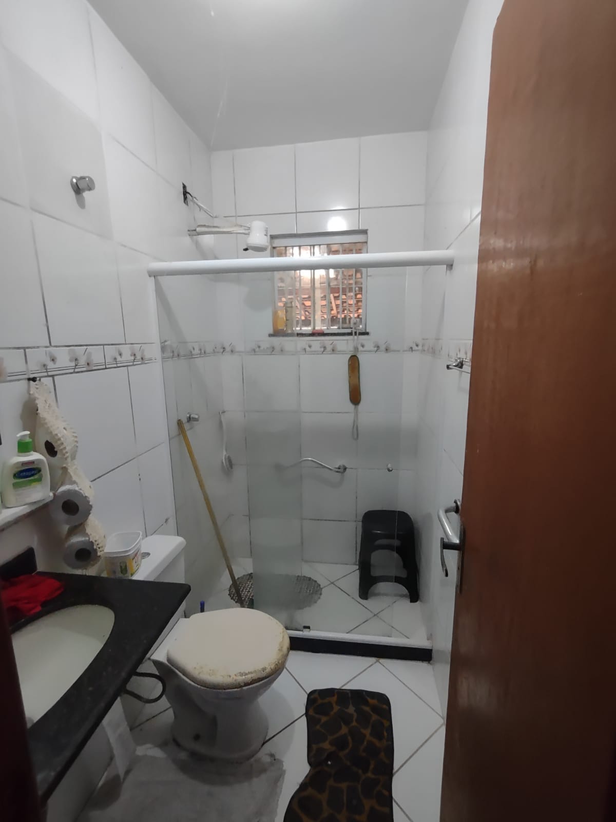 Casa com piscina e área gourmet
