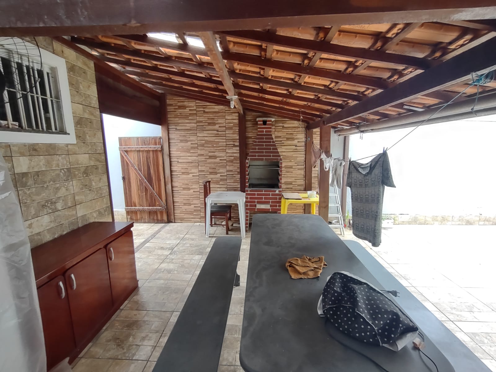 Casa com piscina e área gourmet